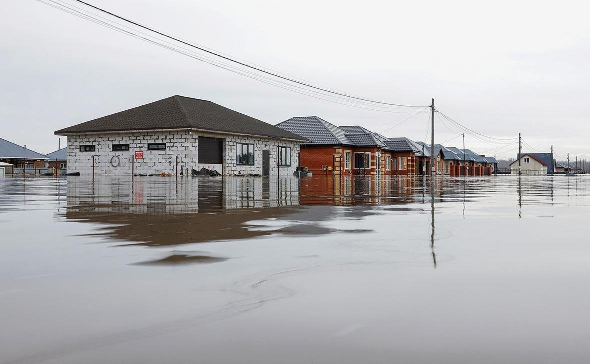 Orbis Group sent 1 billion t to flood victims

